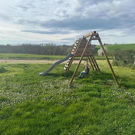 Les Hauts De Grazac, Chambres Et Tables D'Hotes Grazac  エクステリア 写真