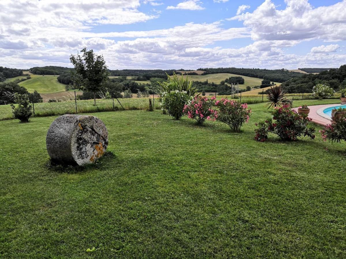Les Hauts De Grazac, Chambres Et Tables D'Hotes Grazac  エクステリア 写真