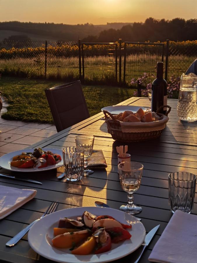 Les Hauts De Grazac, Chambres Et Tables D'Hotes Grazac  エクステリア 写真