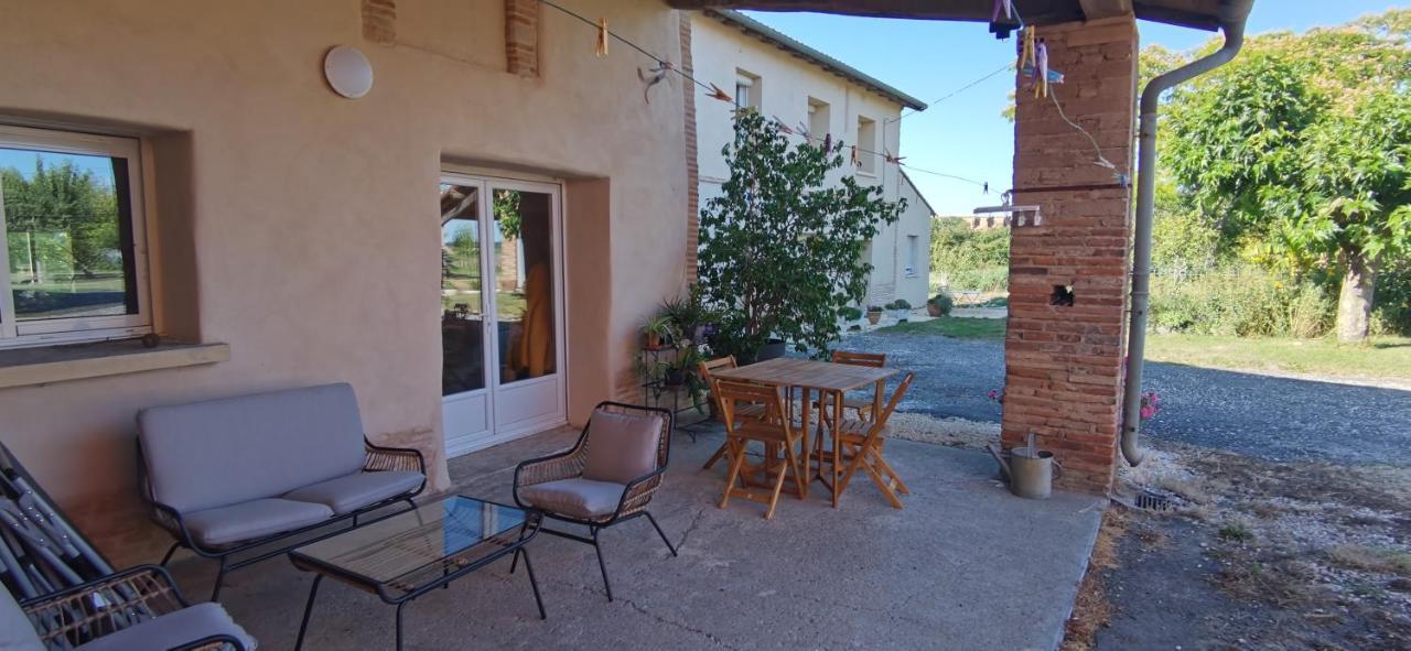 Les Hauts De Grazac, Chambres Et Tables D'Hotes Grazac  エクステリア 写真