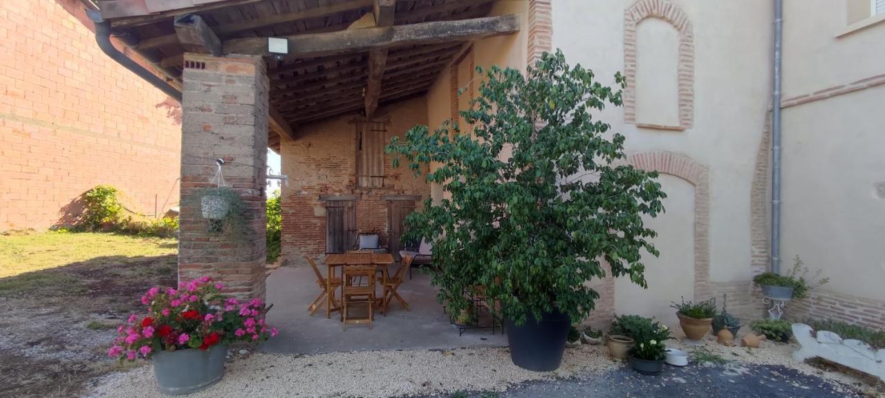 Les Hauts De Grazac, Chambres Et Tables D'Hotes Grazac  エクステリア 写真
